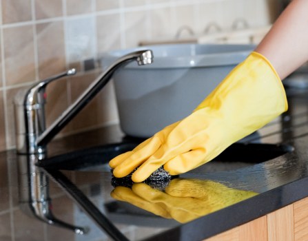 Professional carpet cleaning in a Chelsfield home interior